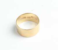 GOLD RING