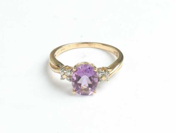 GOLD RING