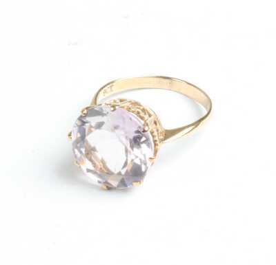GOLD RING
