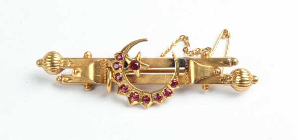GOLD BROCCH