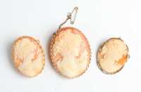 CAMEO BROOCHES