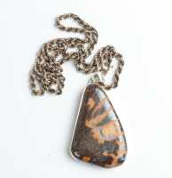OPAL PENDANT