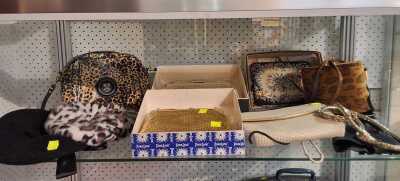 Ladies' Accessories