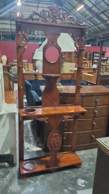 HALLSTAND