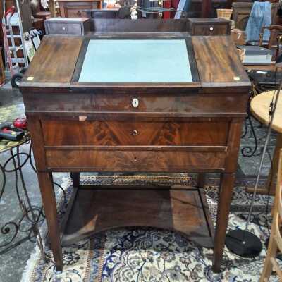 Clarks Desk