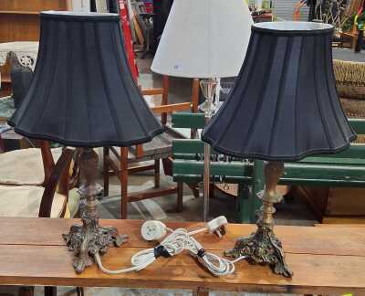 TABLE LAMPS