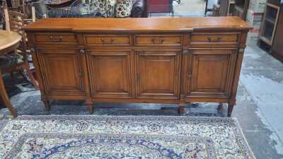 SIDEBOARD