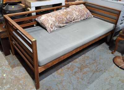 Day Bed