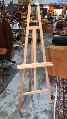 Artist Easel