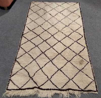 MORROCAN RUG
