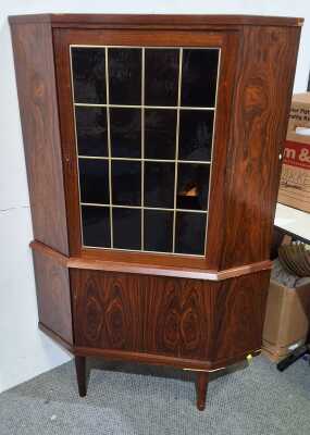 CORNER CABINET