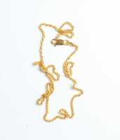 GOLD NECKLACE
