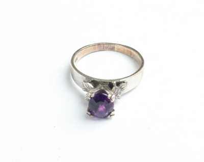 GOLD RING