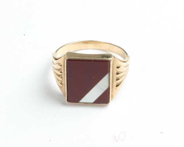 GOLD RING