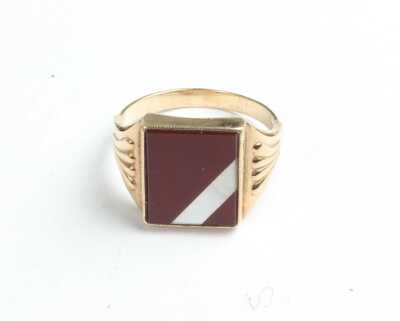 GOLD RING