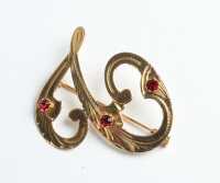 GOLD BROOCH