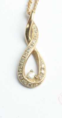 GOLD PENDANT