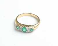 GOLD RING