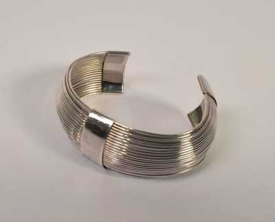 SILVER BANGLE