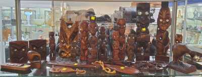 NEW ZEALAND CARVINGS