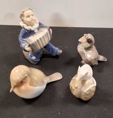 CHINA FIGURINES