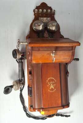 ERICSSON WALL PHONE