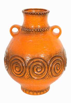 POTTERY VASE