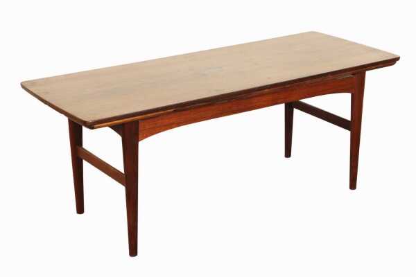 ELEVATOR TABLE