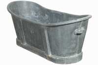 BATH TUB