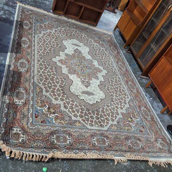 RUG