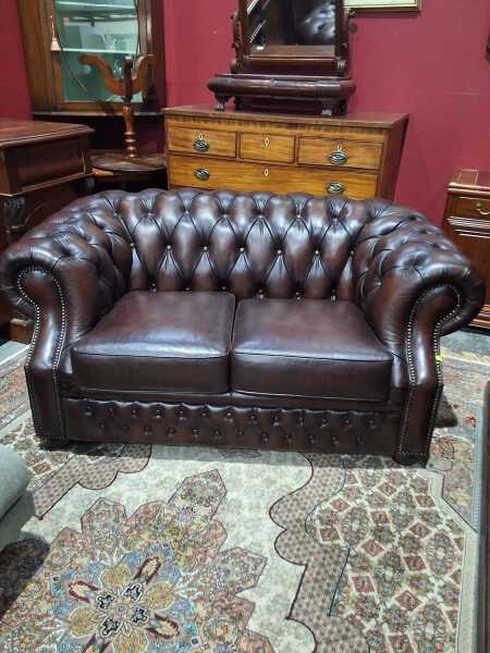 CHESTERFIELD LOUNGE