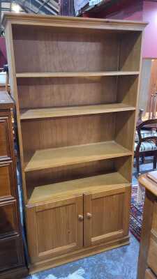 Bookshelf
