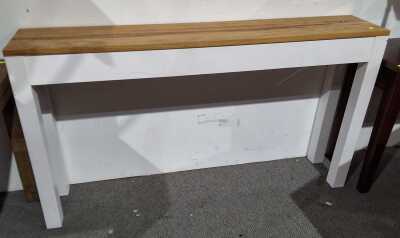 Hall Console