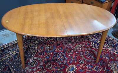 NOBLETT DINING TABLE