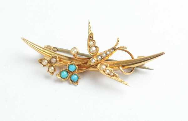 GOLD BROOCH