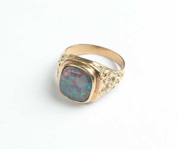 GOLD RING