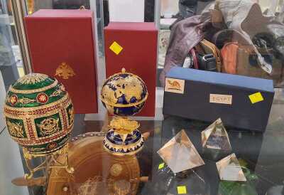 Decor Ornaments