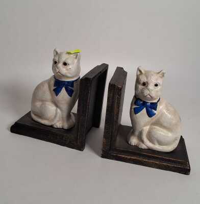 Cast Iron Bookends