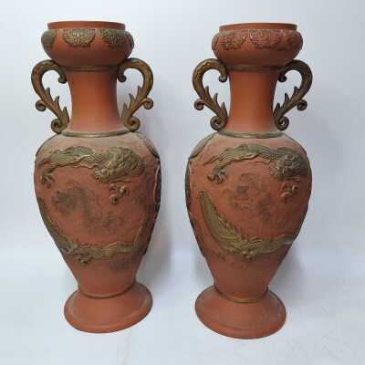 Mantel Vases