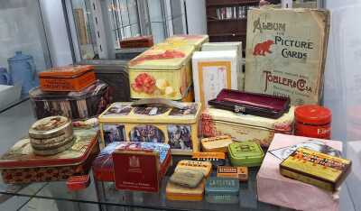 Vintage Tins
