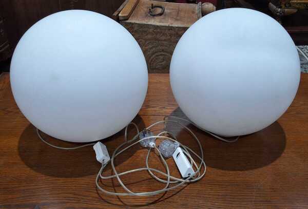 TABLE LAMPS