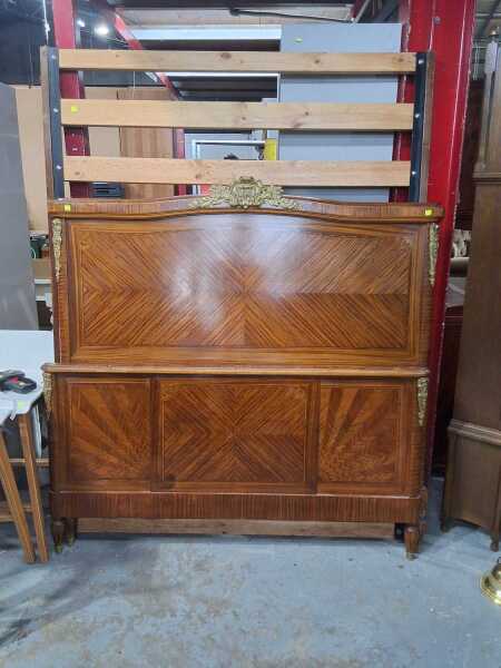 DOUBLE BED