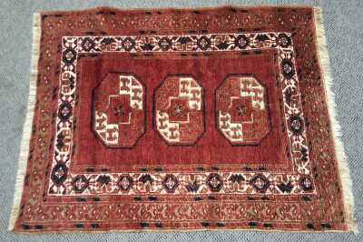 PERSIAN RUG