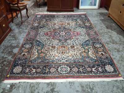 Rug