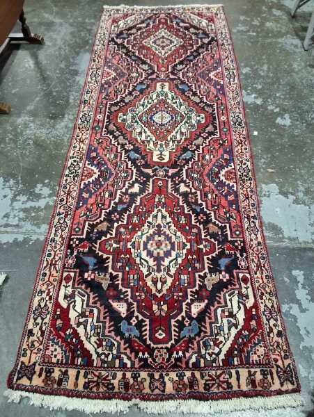 PERSIAN FLOOR RUG