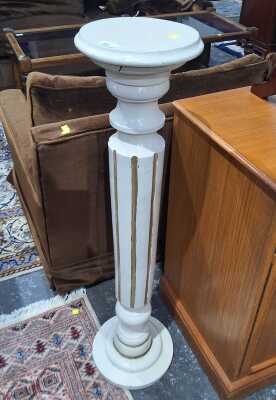 164 · PEDESTAL