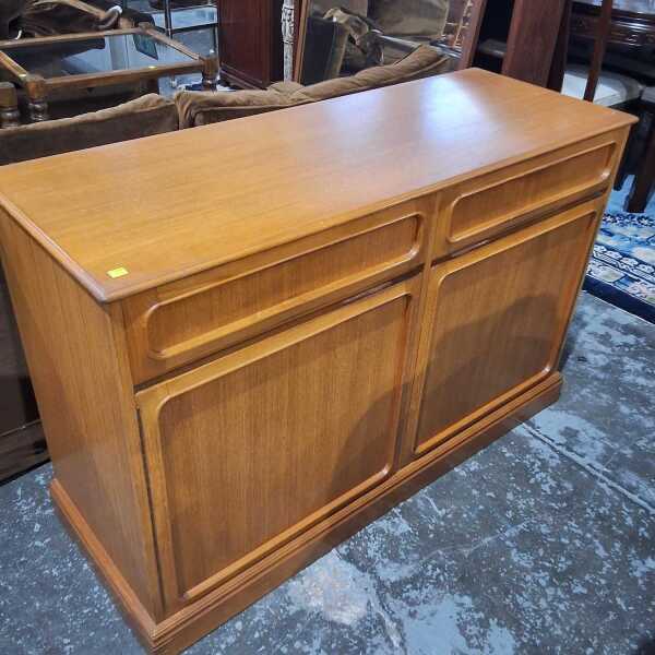 SIDEBOARD