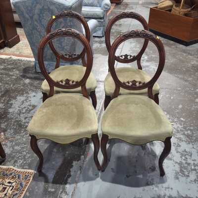 Salon Chairs