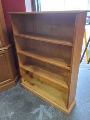 273 · BOOKSHELF