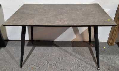 282 · DINING TABLE